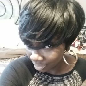 Meet your Posher, Shekima